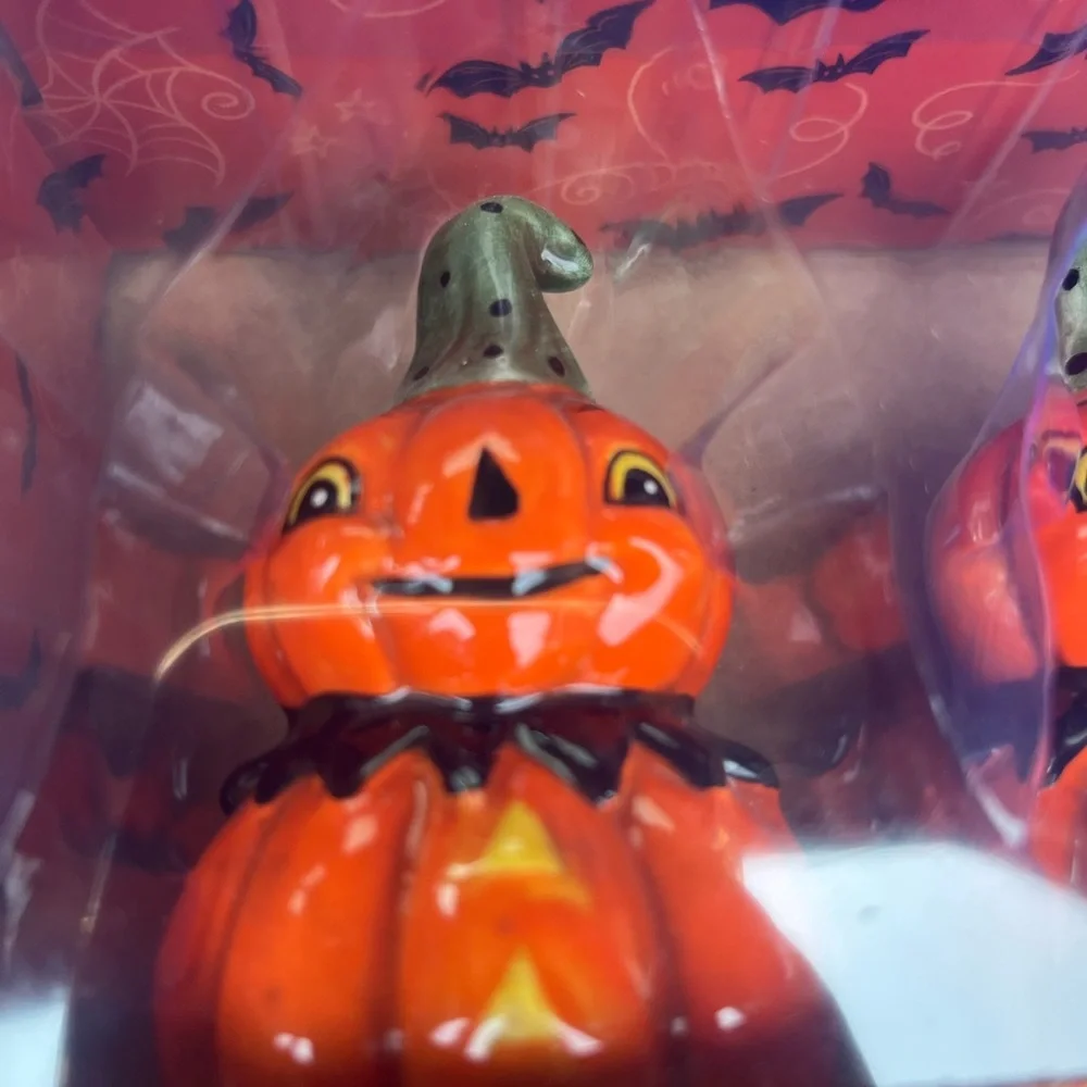 Johanna Parker pumpkin salt and pepper shakers NEW vintage style 2026